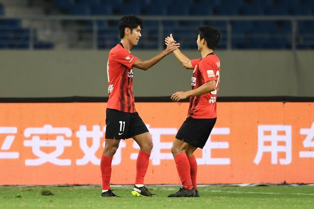 开云-【中超】吕文君传射 海港3比0武汉队锁定争冠组席位